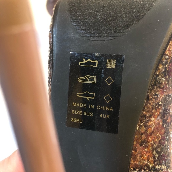 Shoe Dazzle Roula Sequin Platform Heels, 6 - Picture 11 of 12